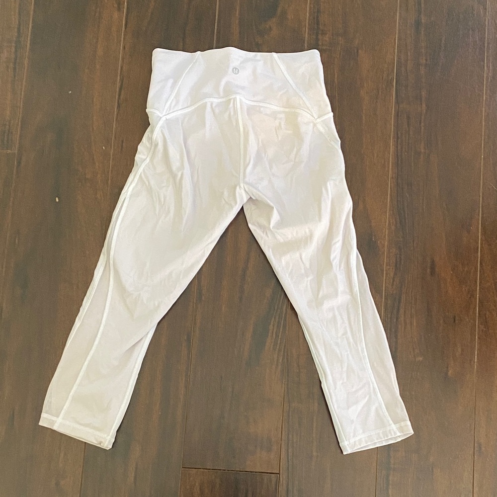 Lululemon White Cropped Athletic Leggings